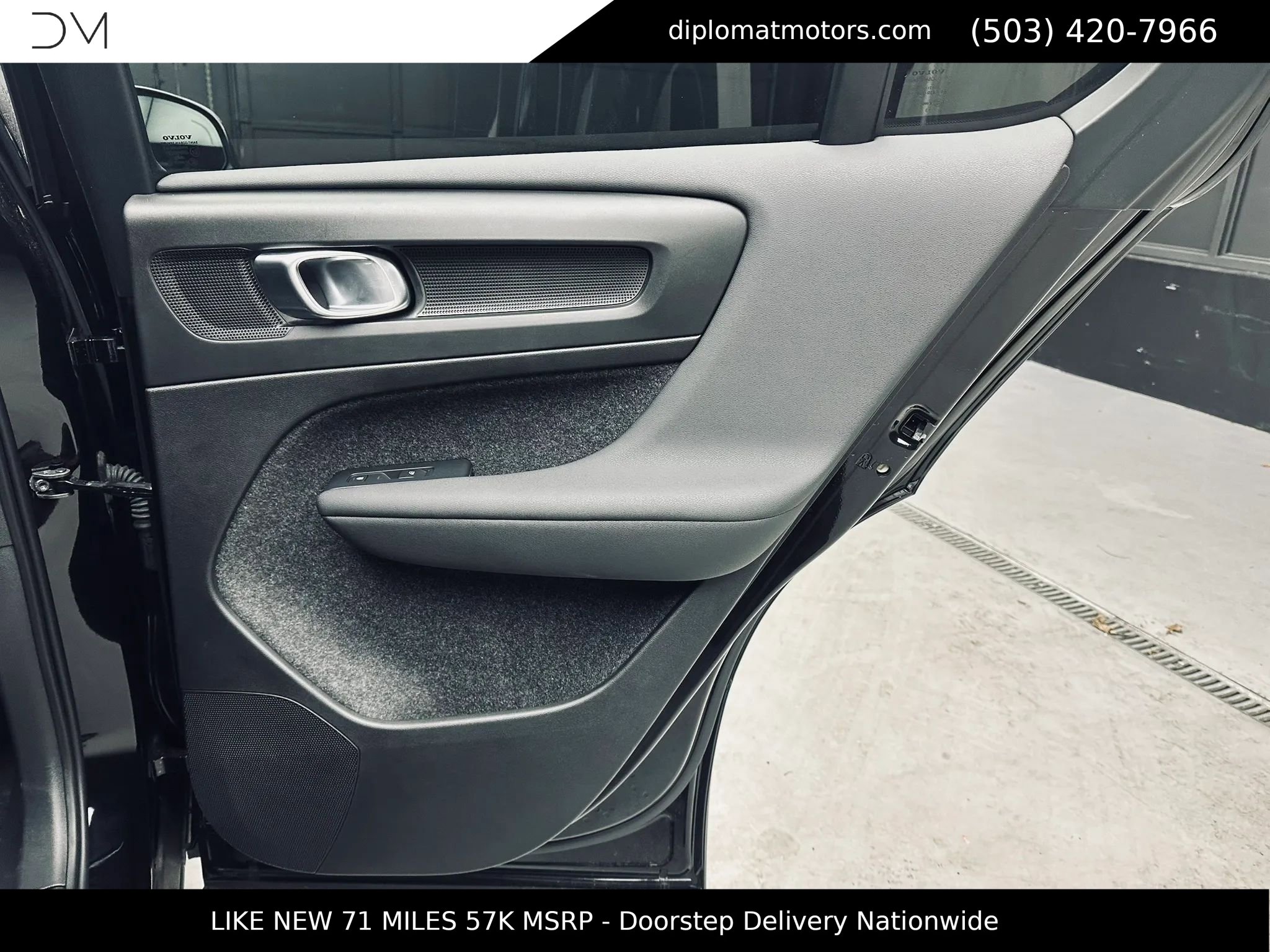 Used 2024 Volvo C40 P8 Recharge Plus w/ Climate Package RWD image 28