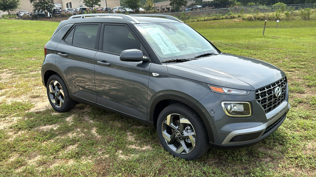 New 2026 Hyundai Venue SEL FWD image 1
