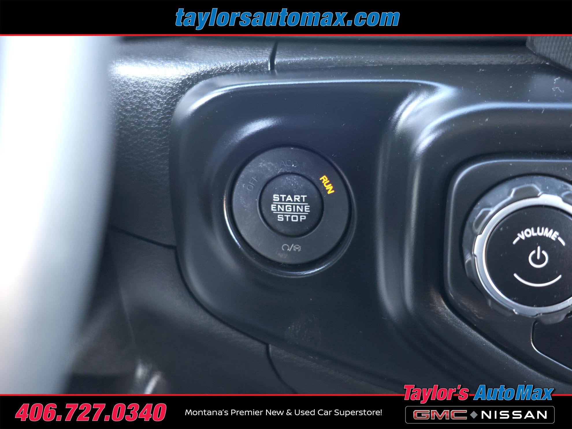 Used 2021 Jeep Wrangler Unlimited Sahara w/ Uconnect 4C Nav & Sound Group image 25