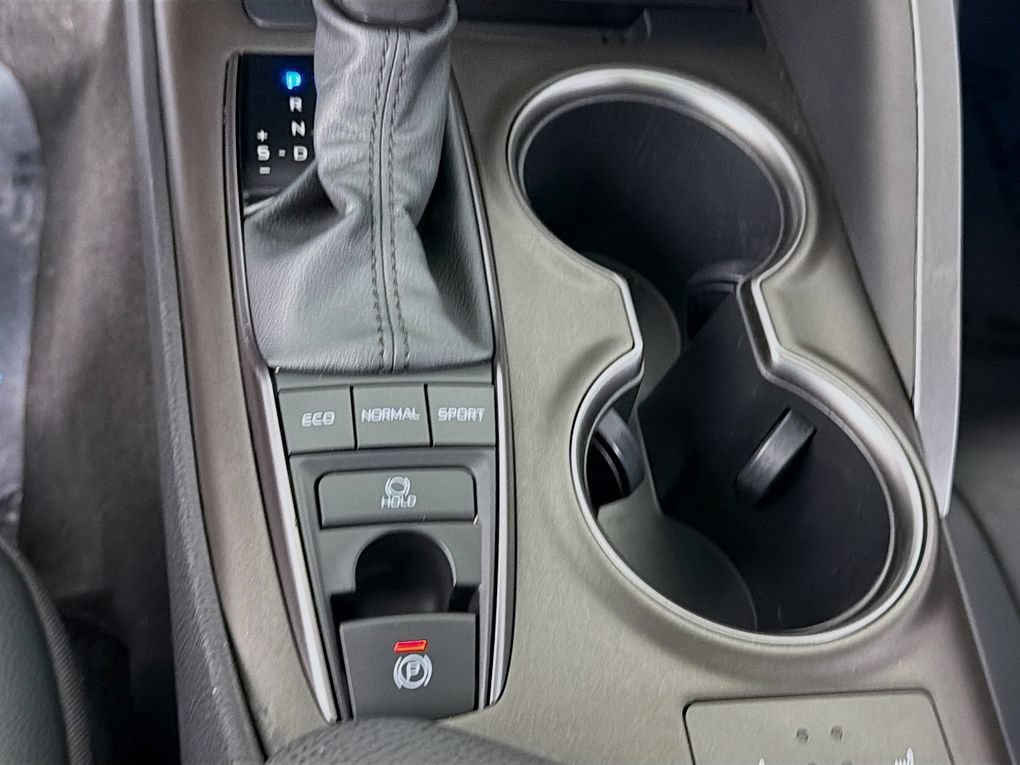 Used 2023 Toyota Camry XSE FWD image 23
