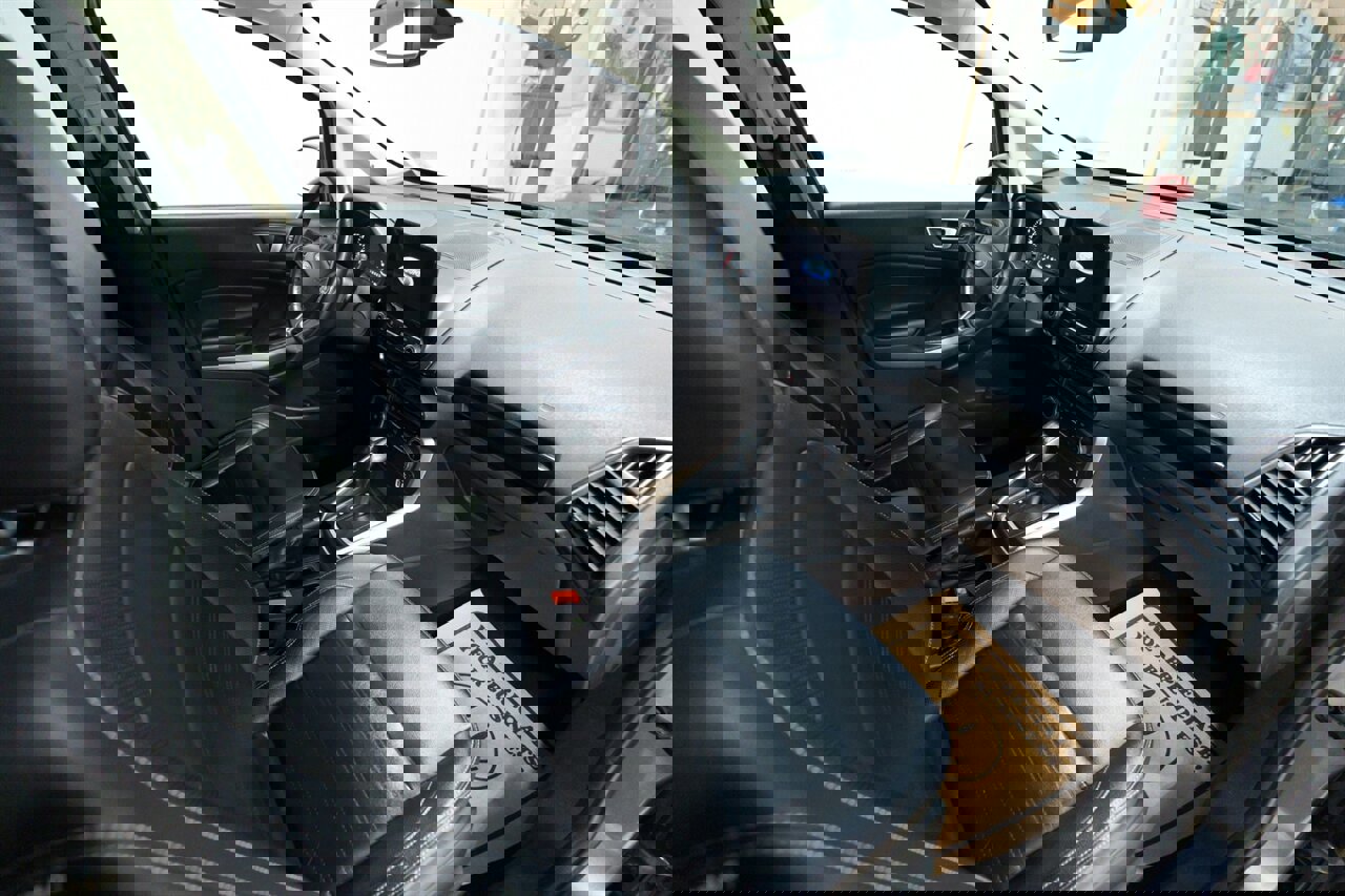 Used 2018 Ford EcoSport Titanium image 18