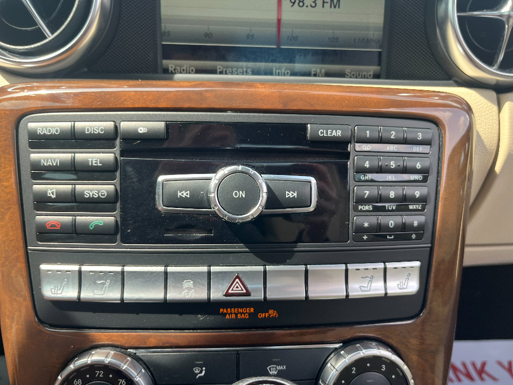 Used 2014 Mercedes-Benz SLK 250 image 46