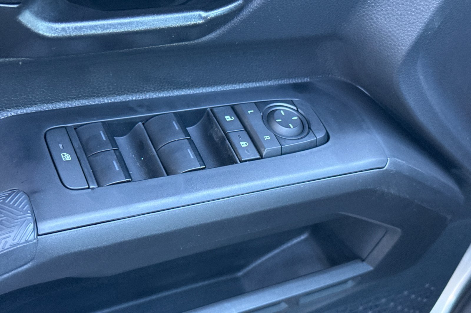 New 2026 Toyota Tacoma SR5 RWD image 13