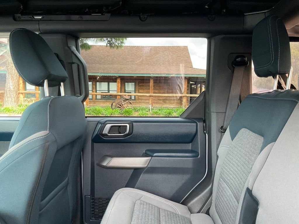 Used 2023 Ford Bronco Outer Banks image 24