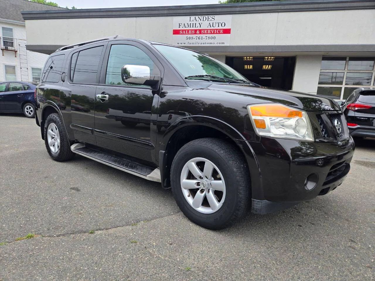 Used 2012 Nissan Armada SV image 43