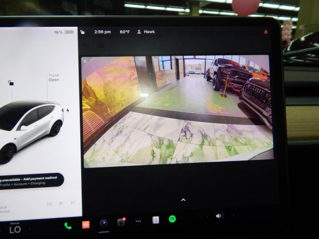 Used 2021 Tesla Model Y Performance image 24