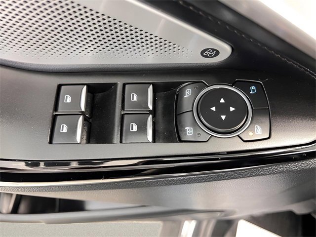 Used 2022 Ford Explorer Platinum w/ Equipment Group 601A image 21