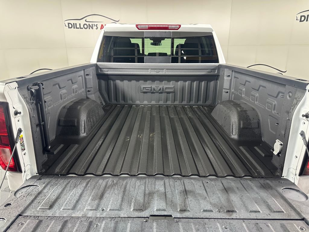 Used 2022 GMC Sierra 1500 Elevation w/ Elevation Premium Package image 6