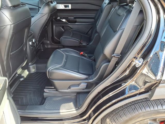 Certified 2024 Ford Explorer ST w/ Equipment Group 401A image 19