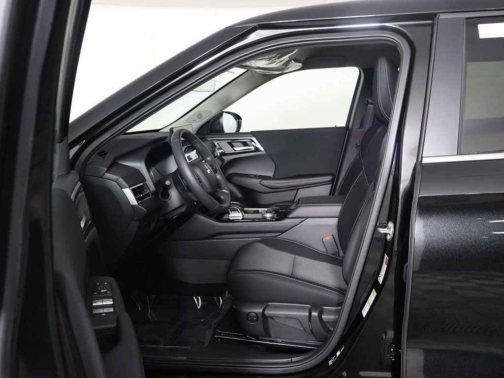 New 2026 Mitsubishi Outlander ES AWD/4WD image 26