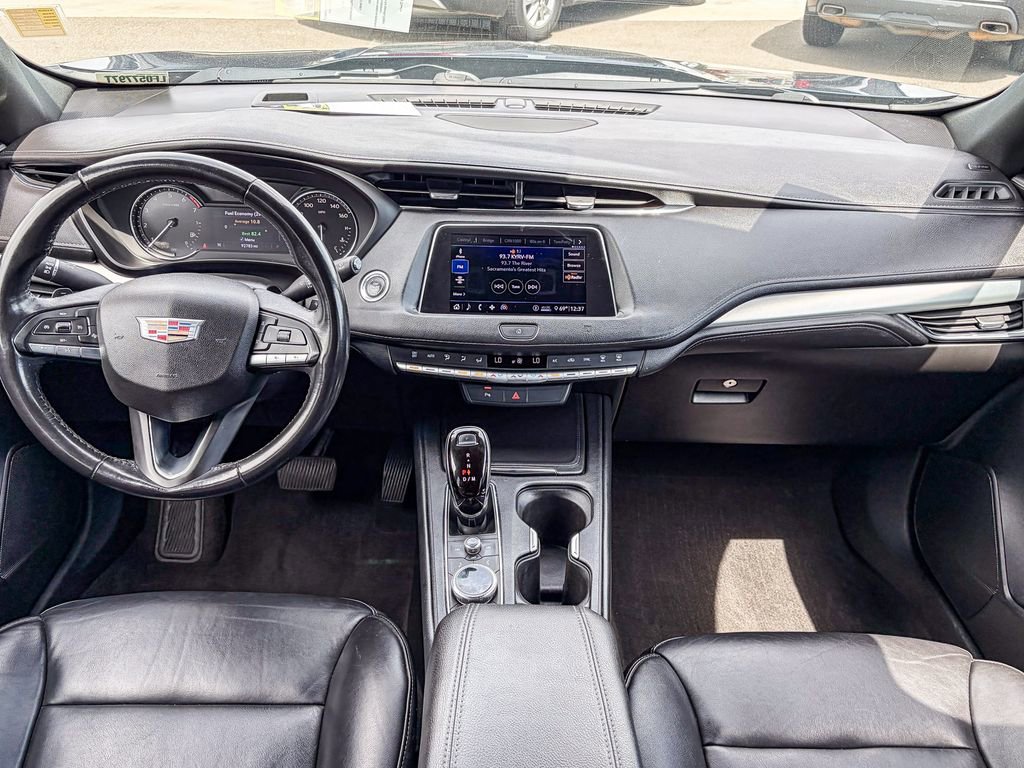 Used 2020 Cadillac XT4 Premium Luxury FWD image 7