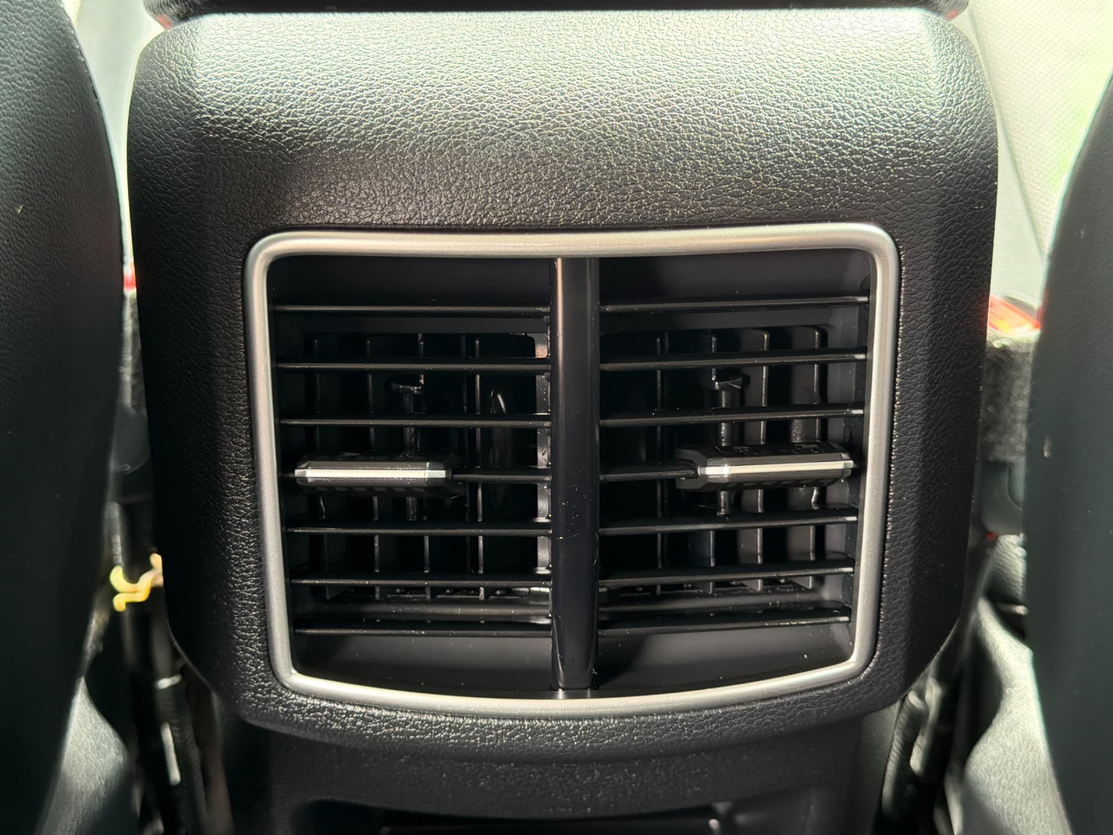 Certified 2024 Kia Sportage EX FWD image 17