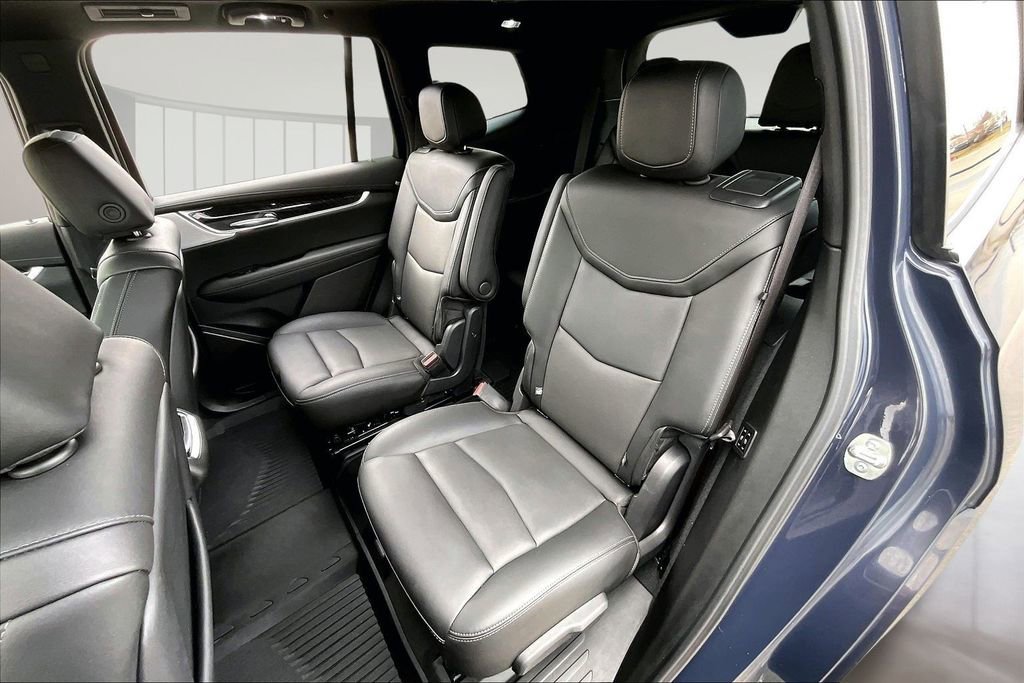 Certified 2024 Cadillac XT6 Premium Luxury w/ Technology Package AWD/4WD image 26