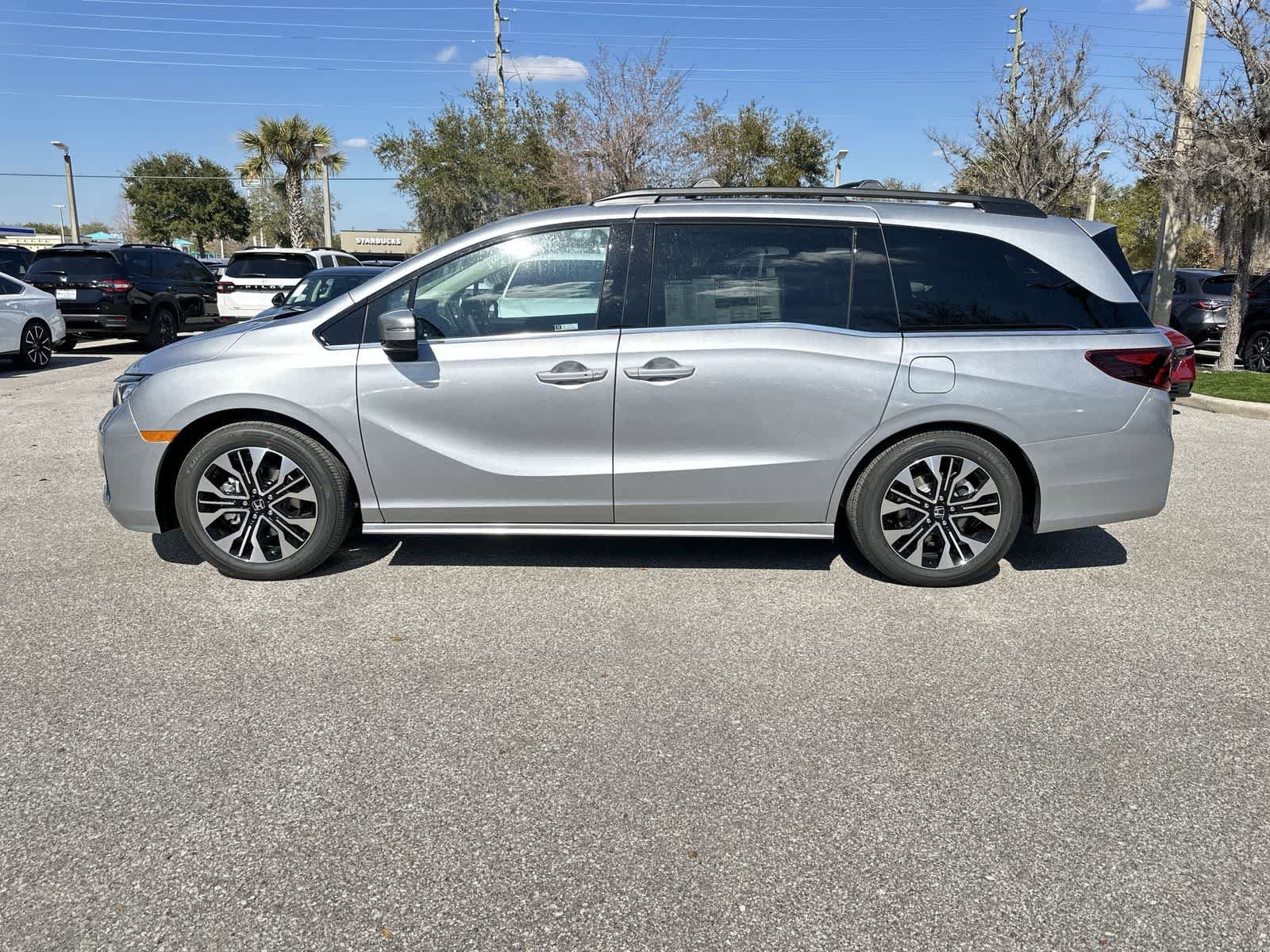 New 2026 Honda Odyssey Elite image 3