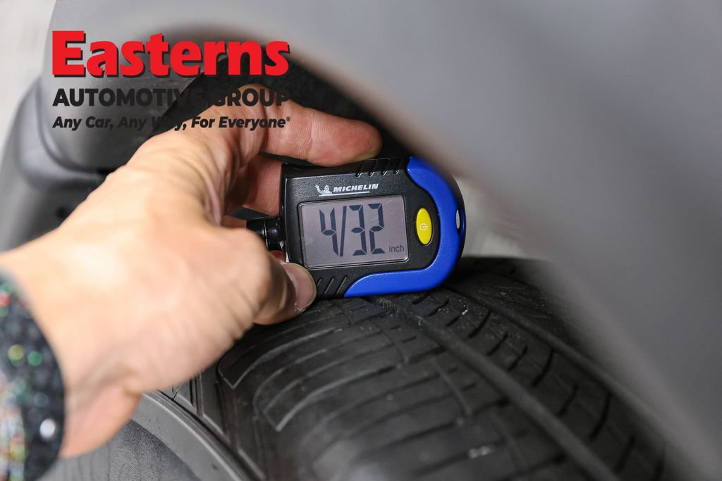 Used 2023 Nissan Rogue SV w/ SV Premium Package AWD/4WD image 30