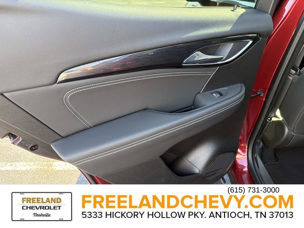 Used 2023 Buick Envision Essence image 15