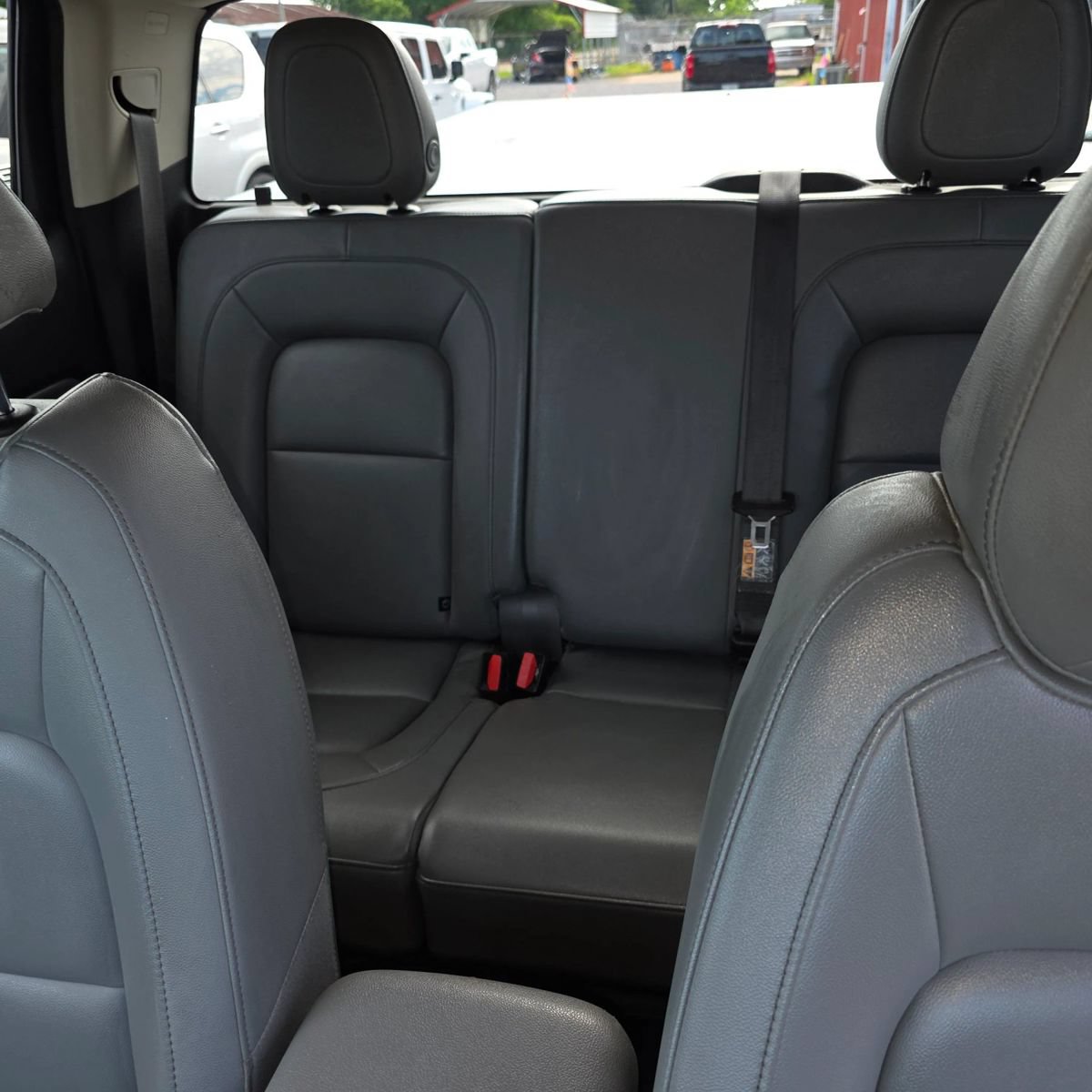 Used 2022 Chevrolet Colorado W/T w/ WT Convenience Package RWD image 17