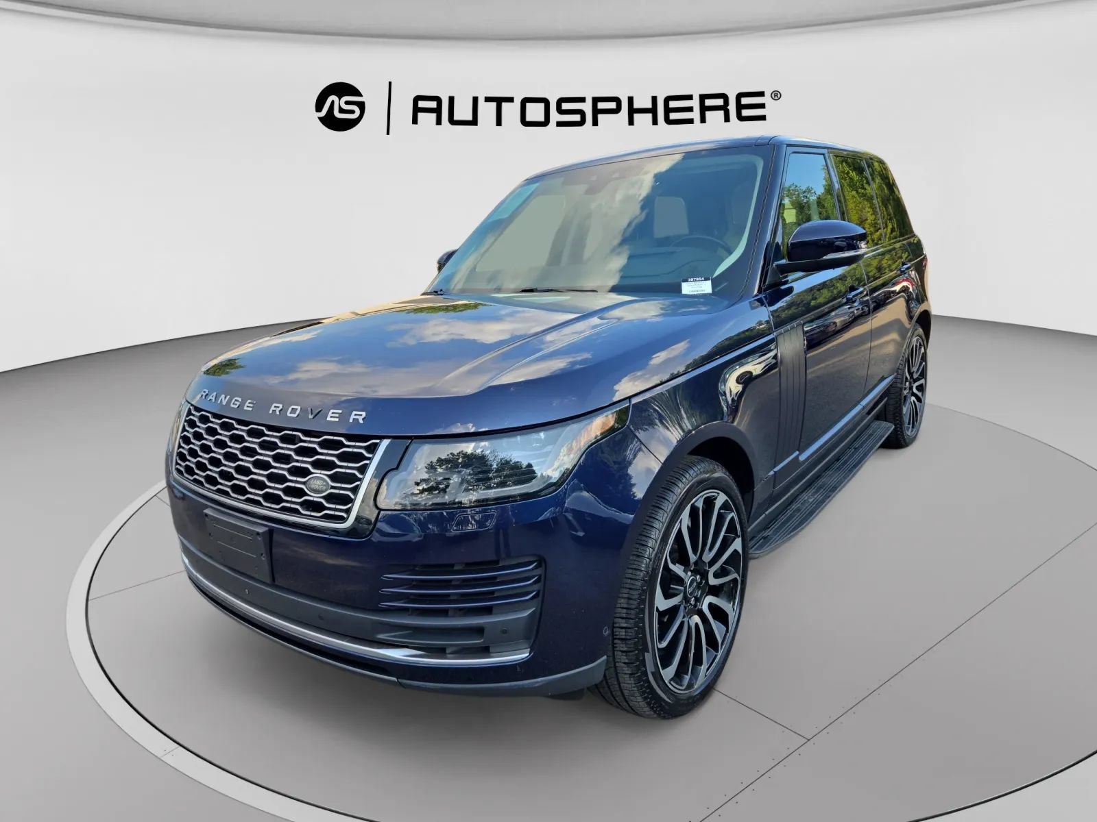 Used 2018 Land Rover Range Rover Supercharged AWD/4WD image 3