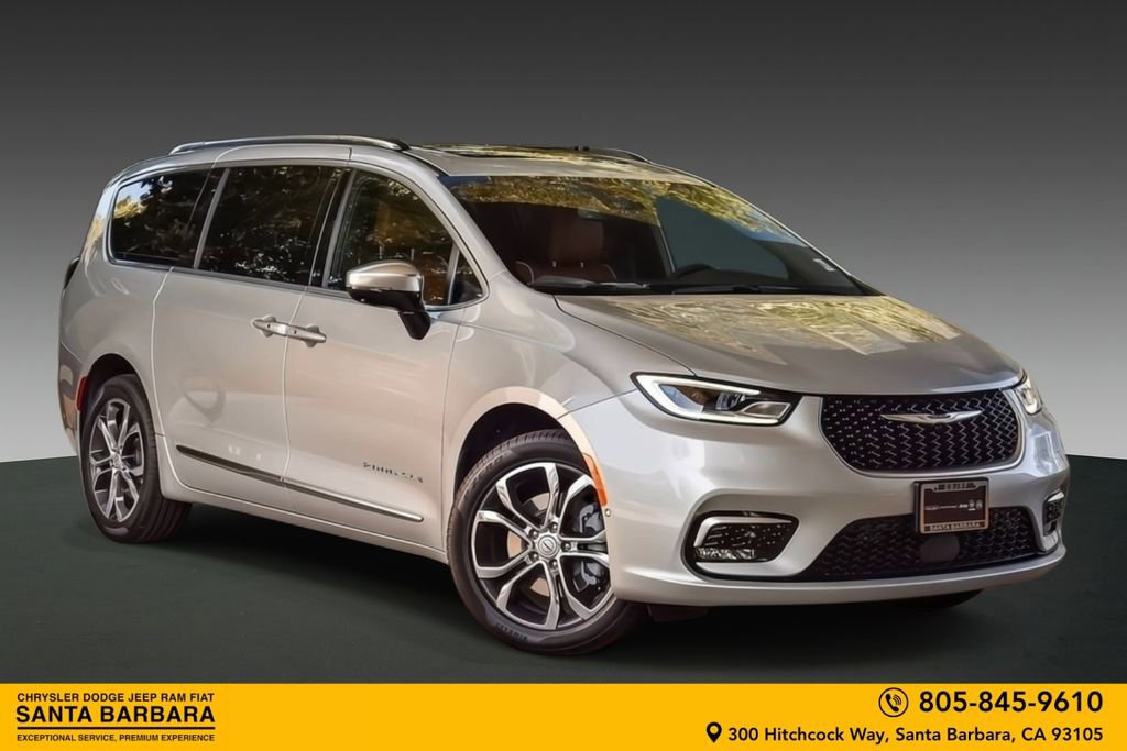 New 2026 Chrysler Pacifica Pinnacle w/ Trailer Tow Group image 1