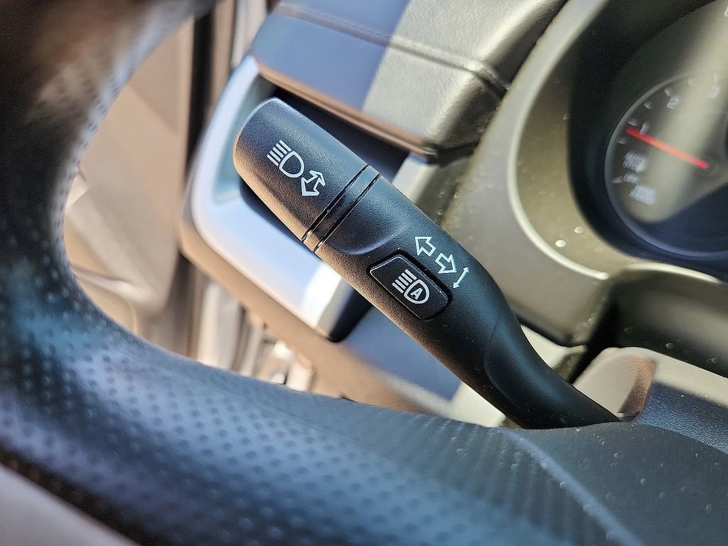 Used 2022 GMC Terrain SLE w/ Driver Convenience Package FWD image 20
