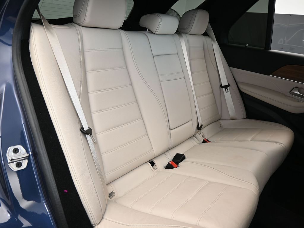 Used 2024 Mercedes-Benz GLE 450e 4MATIC image 56