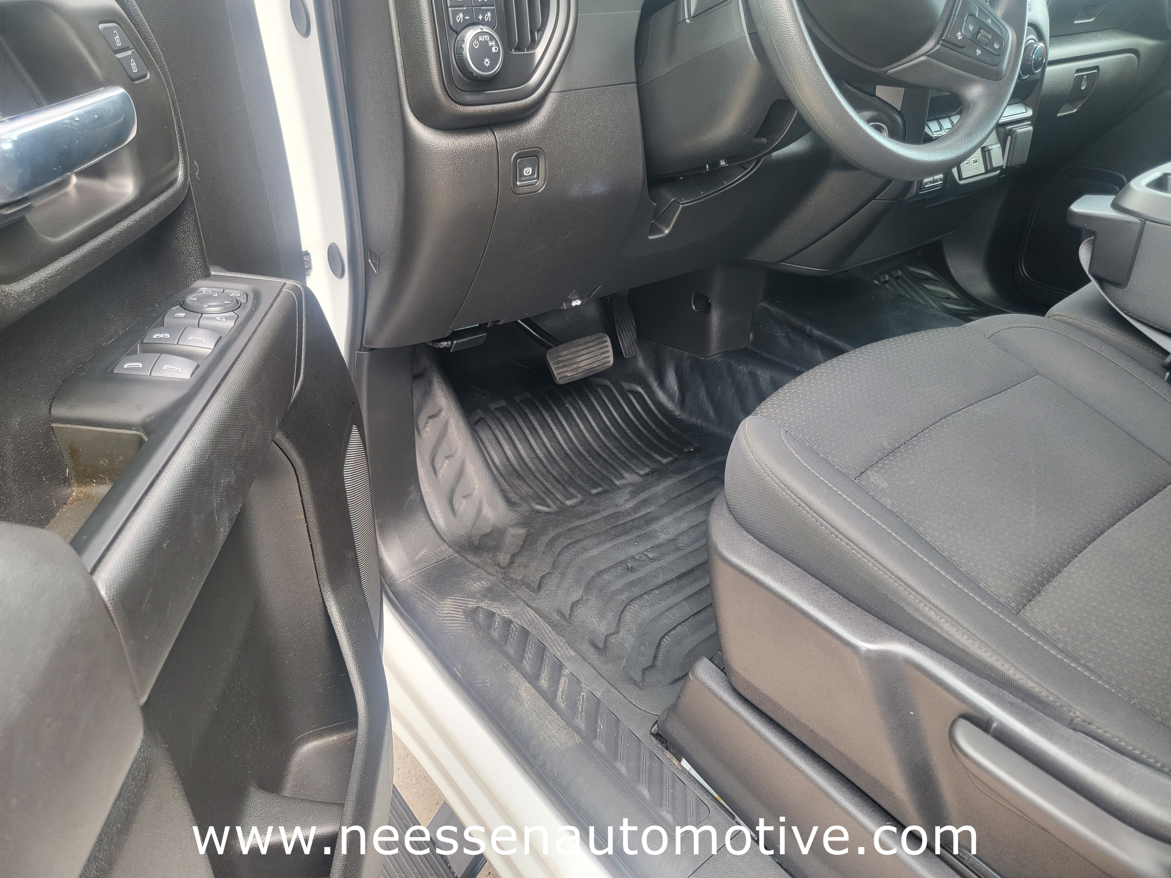 Used 2025 Chevrolet Silverado 3500 W/T w/ WT Convenience Package image 14