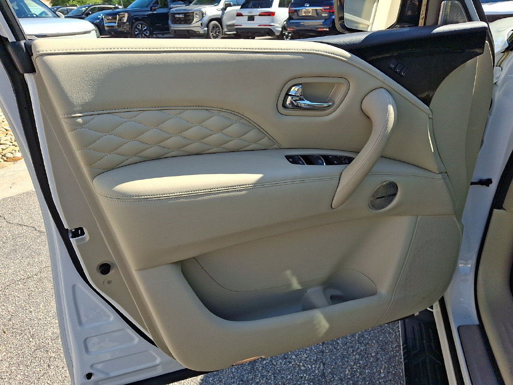 Used 2024 INFINITI QX80 Sensory AWD/4WD image 12