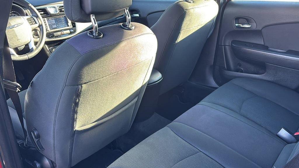 Used 2012 Chrysler 200 Touring image 29