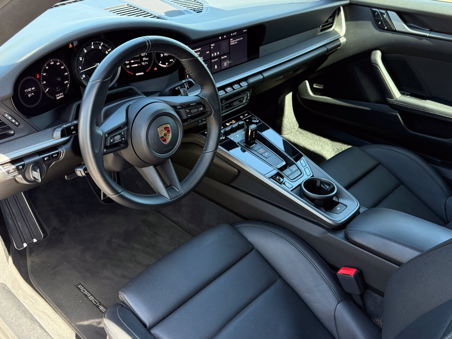 Certified 2021 Porsche 911 Carrera 4 AWD/4WD image 4