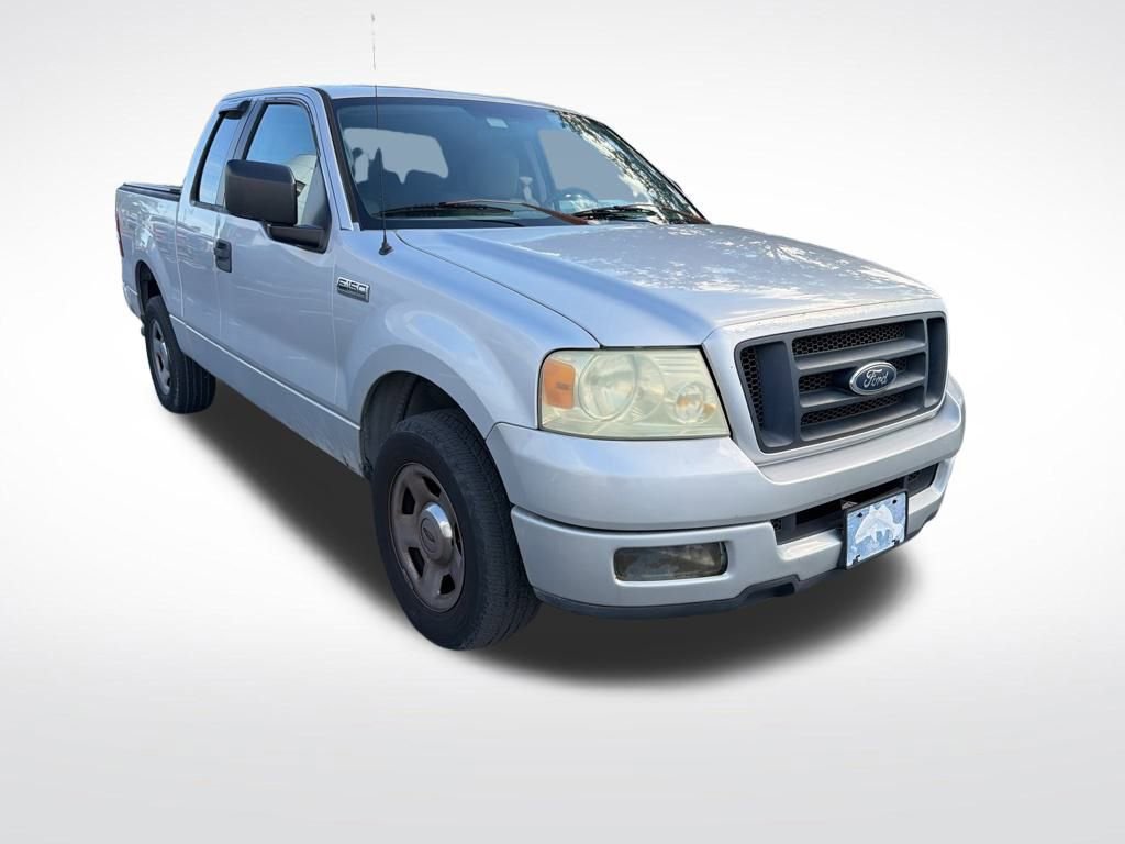 Used 2005 Ford F150 XLT image 2