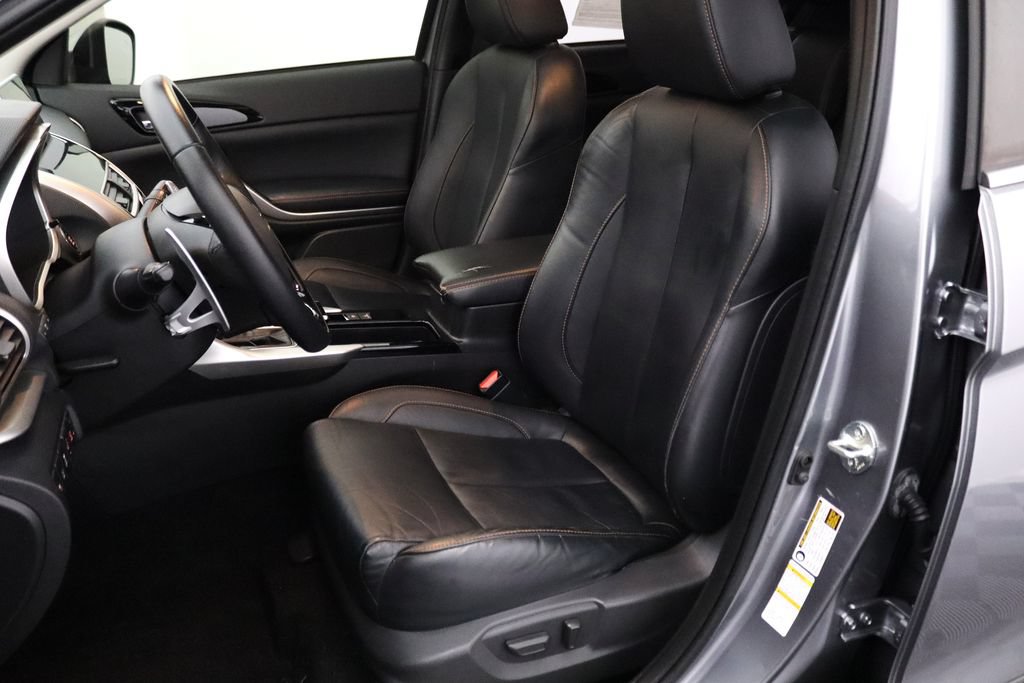 Used 2019 Mitsubishi Eclipse Cross SEL AWD/4WD image 14