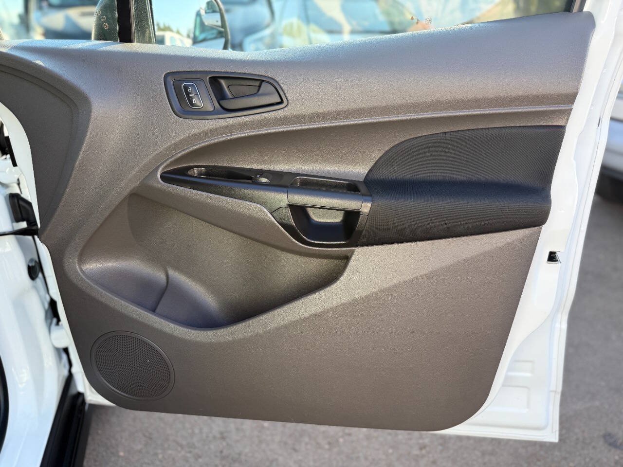 Used 2022 Ford Transit Connect XL FWD image 39
