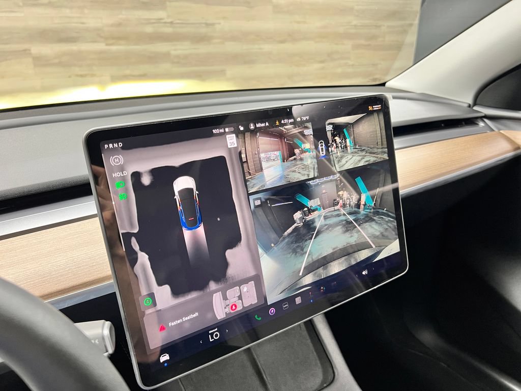 Used 2025 Tesla Model Y Long Range AWD/4WD image 18