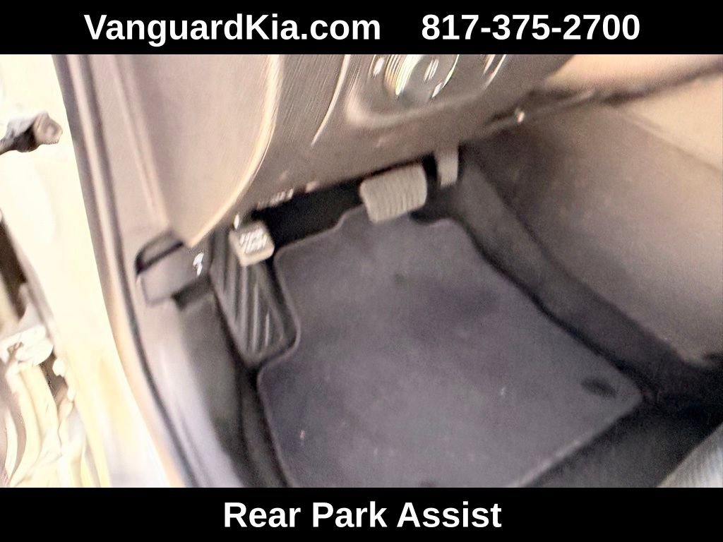 Used 2017 Chevrolet Cruze LT w/ Convenience Package image 16