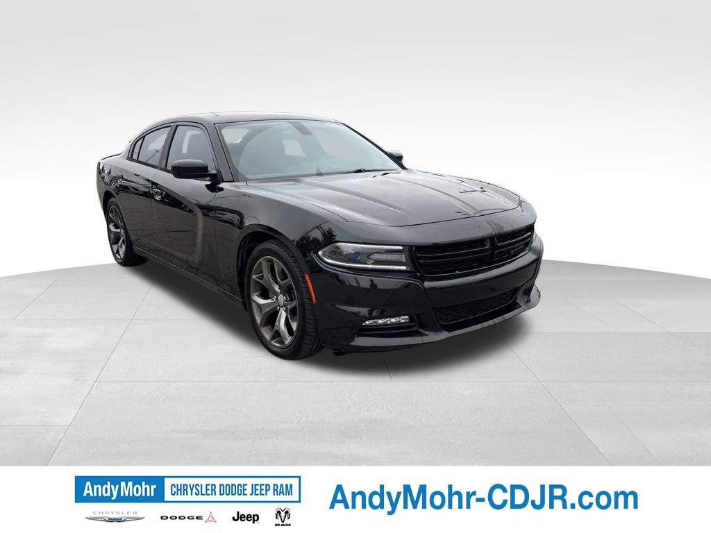 Used 2015 Dodge Charger SXT