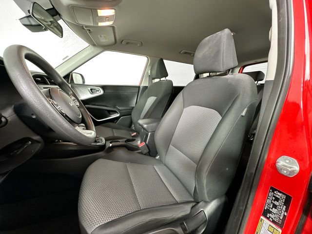 Used 2023 Kia Soul LX w/ Option Group 015 image 16