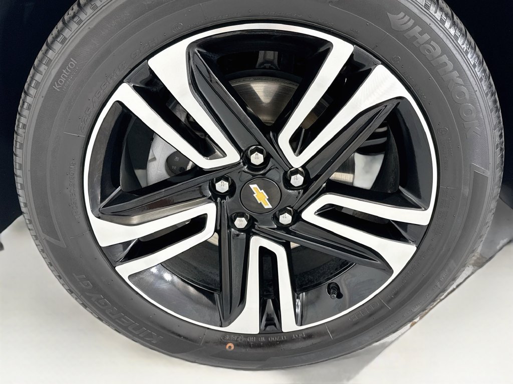 Used 2023 Chevrolet TrailBlazer LT FWD image 28