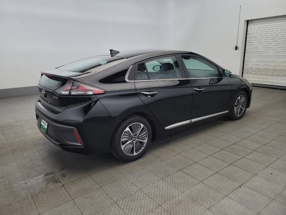 Used 2021 Hyundai Ioniq Limited image 10
