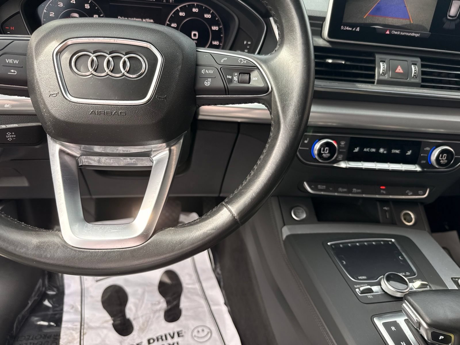 Used 2020 Audi Q5 2.0T Titanium Premium Plus w/ Premium Plus Package AWD/4WD image 18
