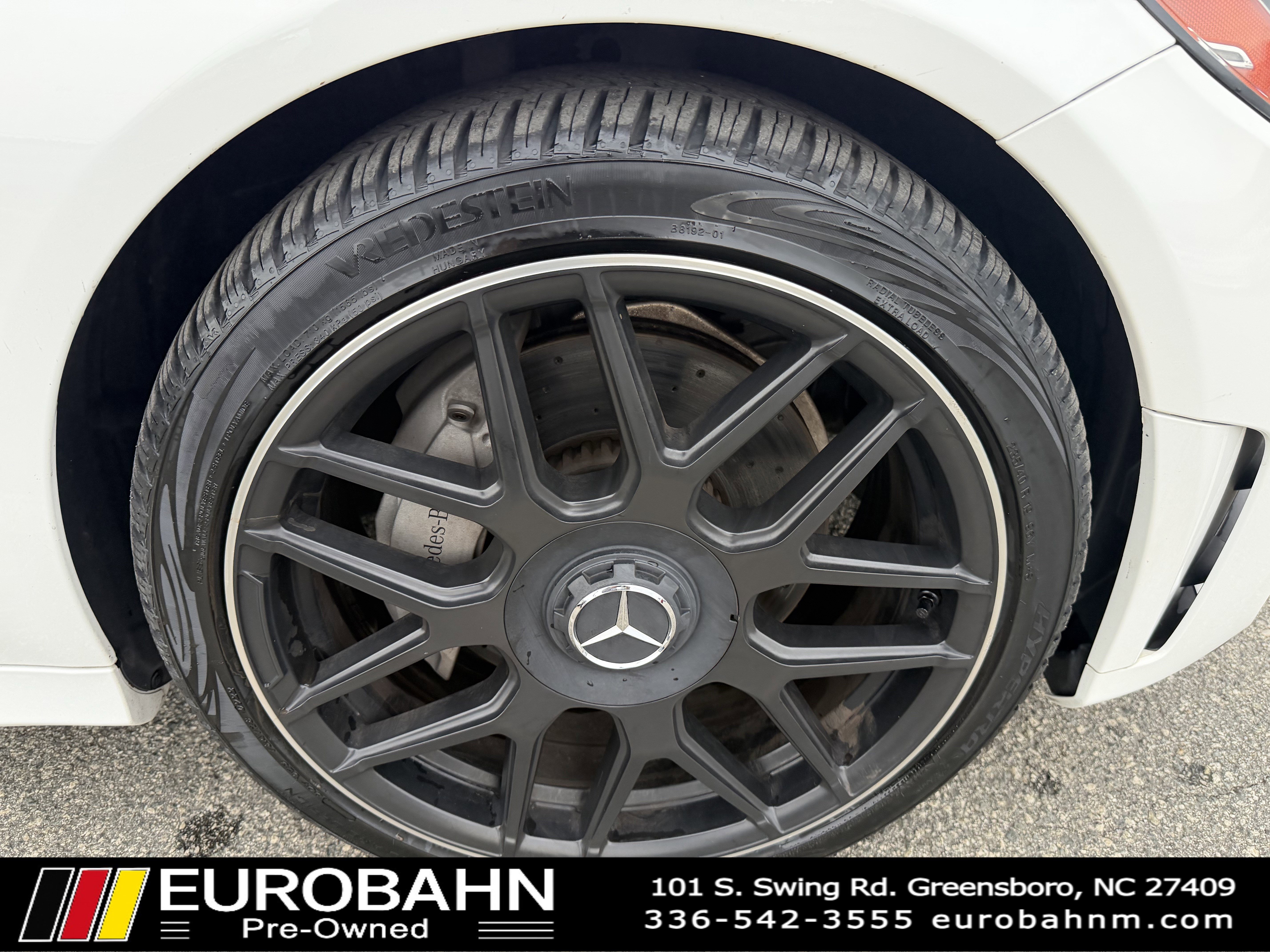 Used 2019 Mercedes-Benz C 300 4MATIC Sedan image 30
