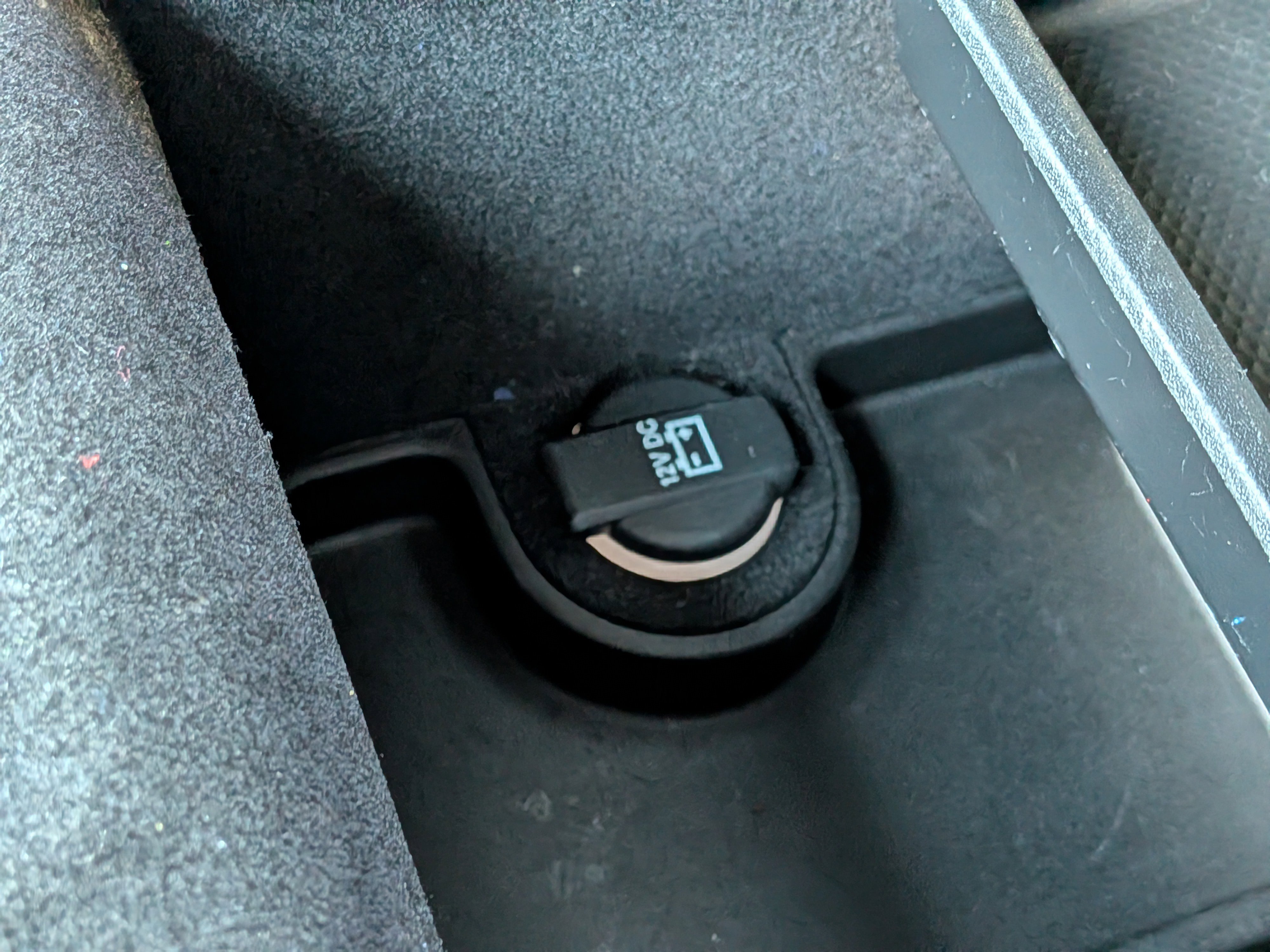 Used 2019 Chrysler 300 S image 30
