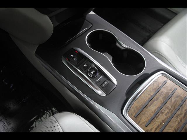 Used 2020 Acura MDX SH-AWD w/ Technology Package image 14