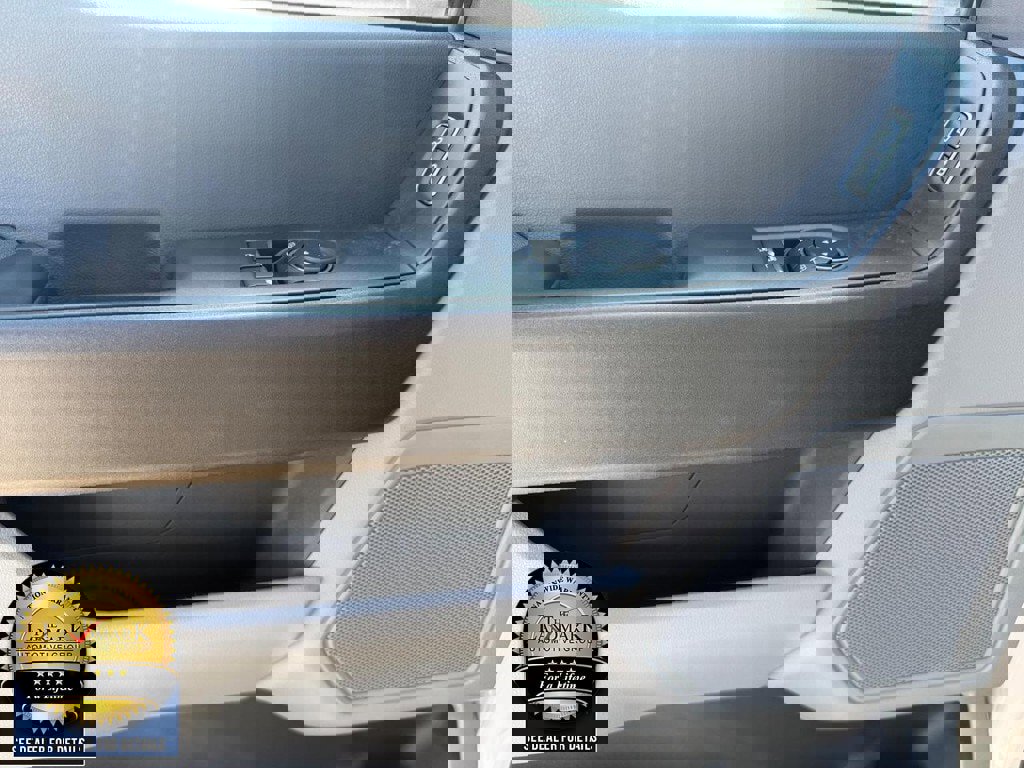 Used 2023 Ford F250 XL w/ XL Chrome Package image 8