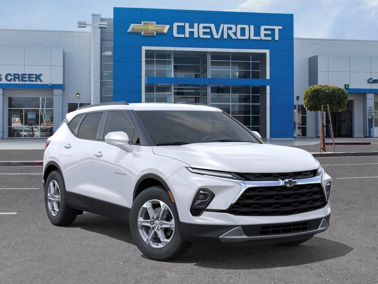 New 2026 Chevrolet Blazer LT w/ Convenience Package FWD image 2