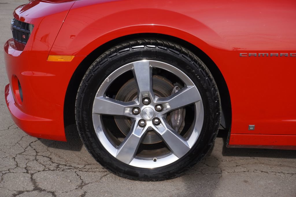 Used 2010 Chevrolet Camaro SS w/ RS Package image 10