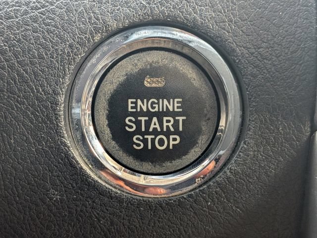 Used 2017 Toyota 4Runner Limited AWD/4WD image 29