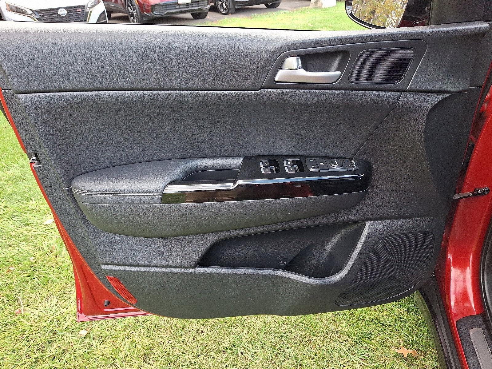 Used 2022 Kia Sportage Nightfall Edition w/ Nighfall AWD Premium Package image 14