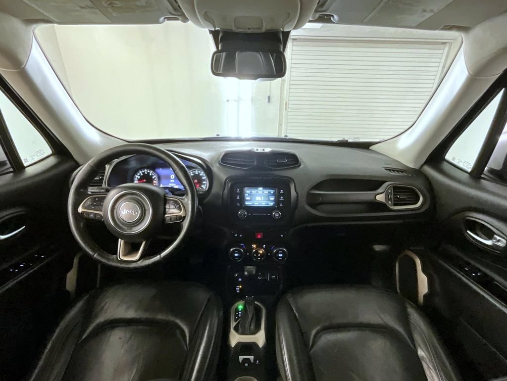 Used 2017 Jeep Renegade Limited AWD/4WD image 13