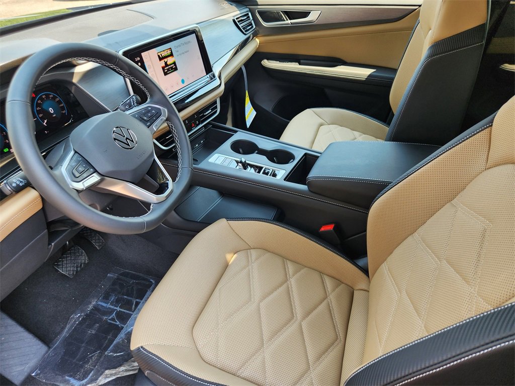 New 2025 Volkswagen Atlas Cross Sport SE image 6