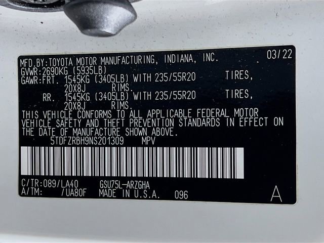 Used 2022 Toyota Highlander Platinum image 12